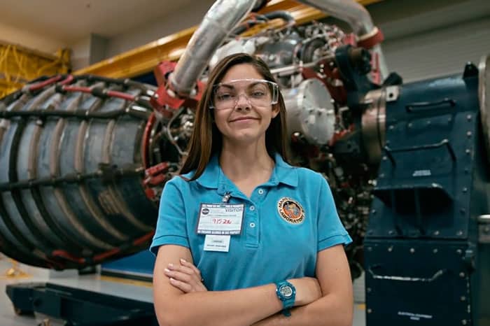 NASA sắp đưa cô gái 17 tuổi đầu tiên lên sao Hỏa 