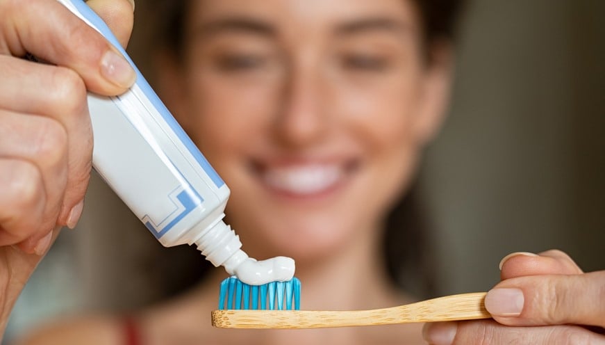 13 công dụng tuyệt vời của kem đánh răng