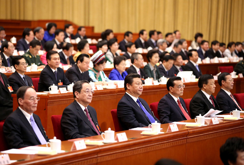 7 Ủy viên thường trực Bộ Chính trị Trung Quốc tại lễ bế mạc Hội nghị Nhân đại toàn quốc lần 3 khóa XII hôm 15/3/2015 tại Đại lễ đường nhân dân Bắc Kinh. (Ảnh: THX)
