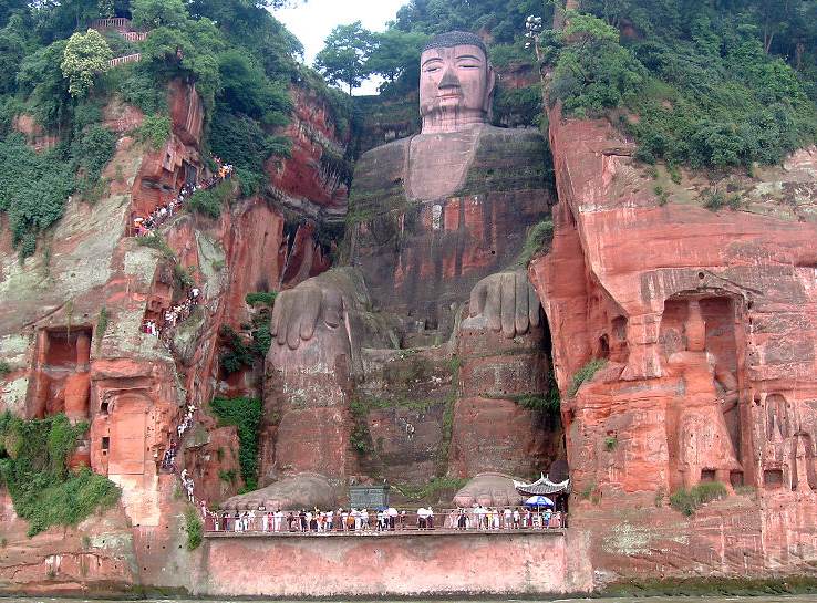 Vài lần tượng Phật chảy nước mắt gắn liền với kiếp nạn tại Trung Quốc
