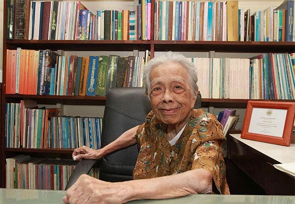 Thái Lan: Vị hiệu trưởng 96 tuổi từ chối bán lại trường với giá hàng tỷ
