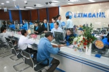 Eximbank-giao dich vien2