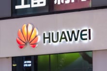 Canada tuyên bố cấm Huawei 5G