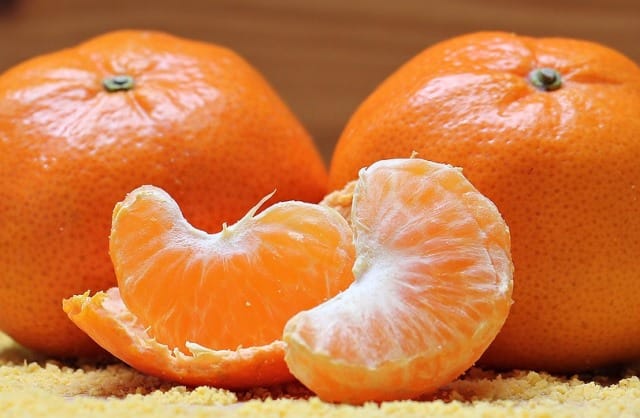 Điều gì khiến trái cây họ cam quýt là lựa chọn số 1 trong mùa hè?