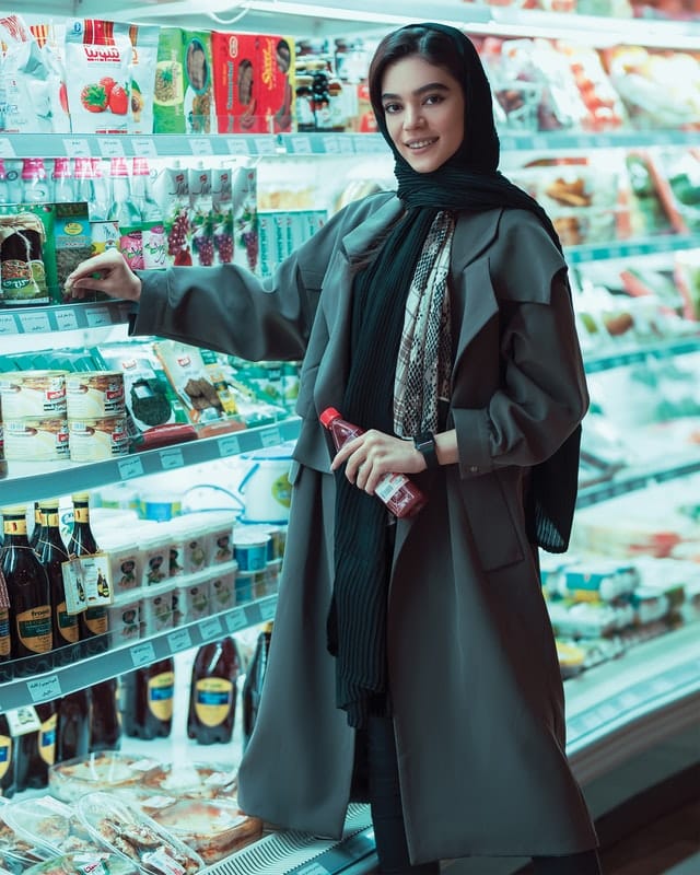 photo of woman wearing headscarf 2693828