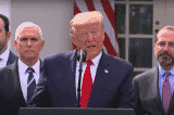 Tổng thống Trump trong cuộc họp báo về dịch bệnh tại Nhà Trắng hôm 14/4 (Ảnh cắt từ video VOA)
