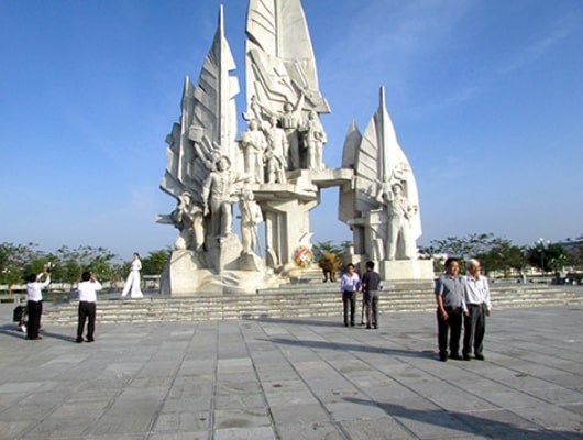 tượng đài Chày Đạp, Hậu Giang