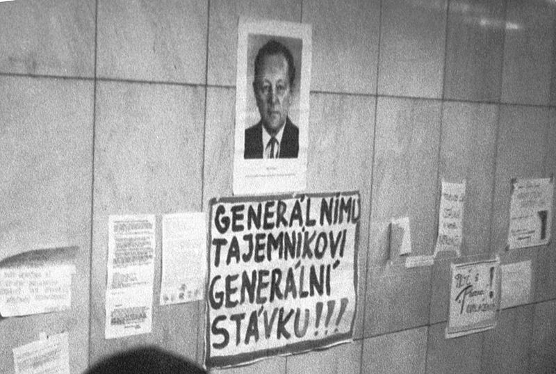 Nhìn lại số phận vài lãnh đạo cộng sản Đông Âu sau khi chế độ sụp đổ