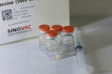 Tin đồn xuất hiện nốt mờ phổi sau khi tiêm vắc-xin Sinovac, chính quyền TQ bác bỏ và chặn thông tin