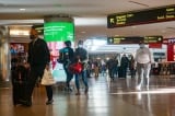 Mỹ: Hàng trăm chuyến bay bị hủy do thiếu nhân viên