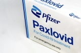 Vì sao người Trung Quốc khó tìm được thuốc trị COVID Paxlovid đến vậy?