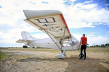 Phi công 16 tuổi muốn phá kỷ lục bay một mình vòng quanh thế giới
