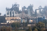 Binh lính Ukraine mắc kẹt trong nhà máy thép Mariupol nhờ Elon Musk giúp đỡ
