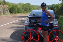 Cụ bà 72 tuổi lập kỷ lục về đạp xe