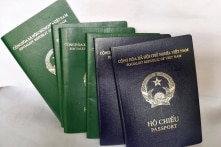 Đức tạm thời công nhận hộ chiếu có bị chú nơi sinh của Việt Nam