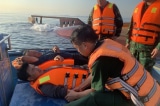 Tìm thấy thi thể thuyền viên mất tích trong vụ chìm tàu trên biển Cát Bà