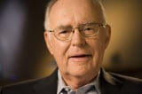 Gordon Moore, nhà đồng sáng lập Intel, qua đời ở tuổi 94