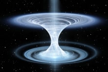 Lần đầu tiên mô phỏng đường hầm không-thời gian kết nối 2 lỗ đen (wormhole)
