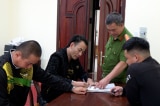Hai người đàn ông bán 8 người qua Campuchia lấy 16.000 USD