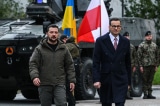 Trước thềm bầu cử, Ba Lan nói sẽ chỉ làm phần viện trợ đã cam kết với Ukraine