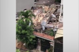 Vụ sập nhà 4 tầng ở TP.HCM: BV báo động đỏ mổ cấp cứu 2 nạn nhân 